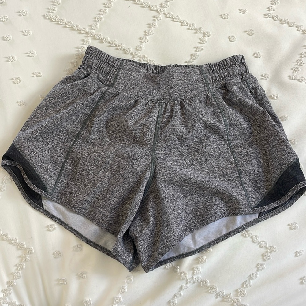 COPY - LULULEMON Hotty Hot Short 4”